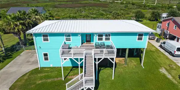 3527 9 Mile Road