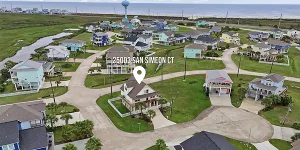Image 4: Aerial perspective shows the neighborhood's close