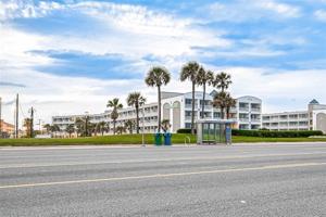 6102 Seawall Boulevard