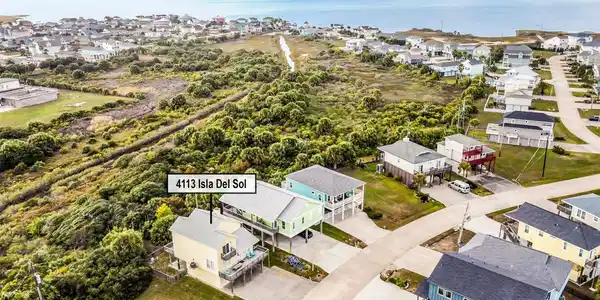 4113 Isla Del Sol