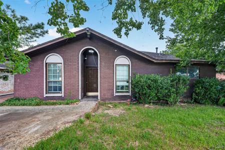 1318 2nd Street