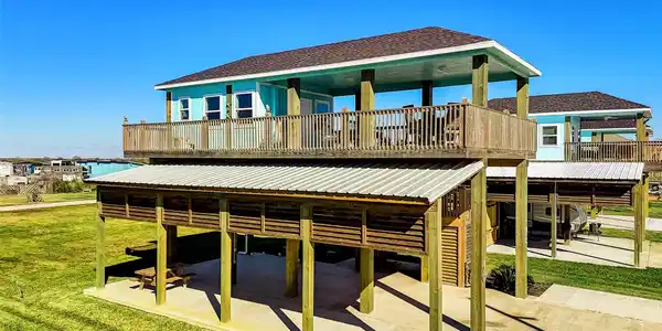 109 Ocean Tide Drive