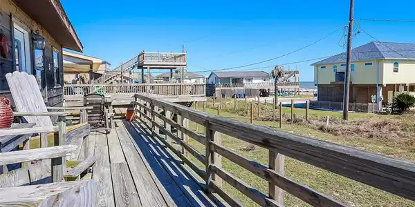 507 Seashell Drive