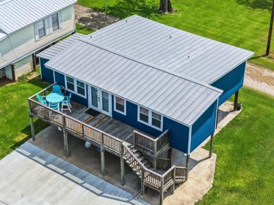 291 Private Road 670