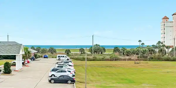 3506 Cove View Boulevard
