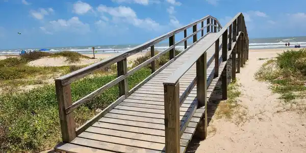 Image 3: Easy public beach access at the end of the street.