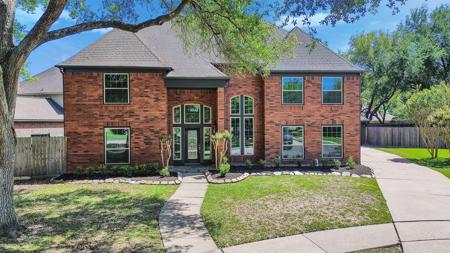 2109 Bay Hill Drive