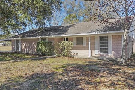 407 Lazy Lane