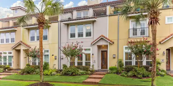 14 Tassia Lane
