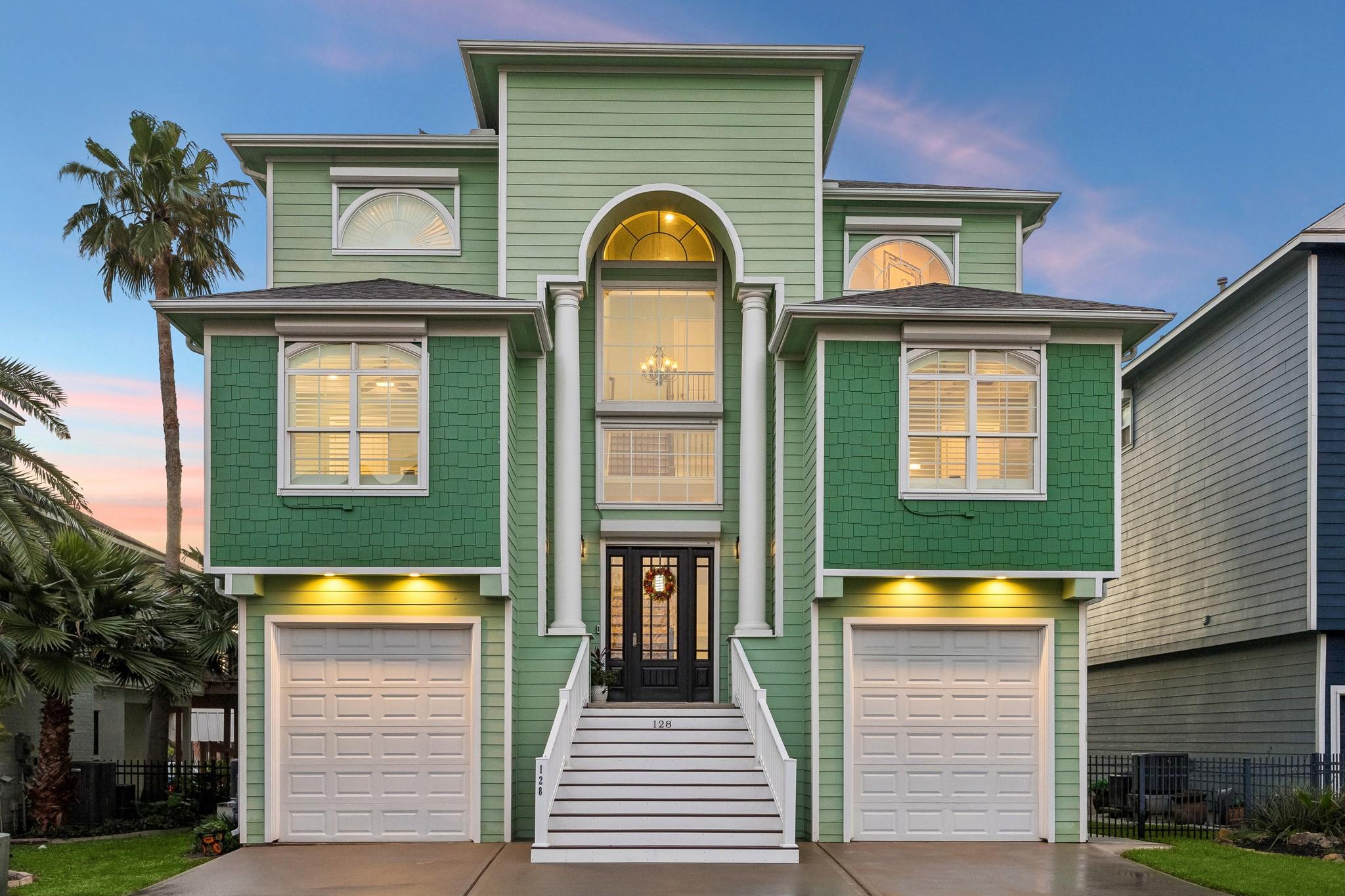 Image 1: CUSTOM BAYVIEW HOME WITH BOATHOUSE, 4 CAR GARAGE,