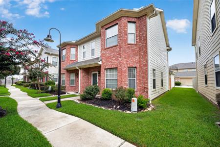 1911 Kemah Village Drive
