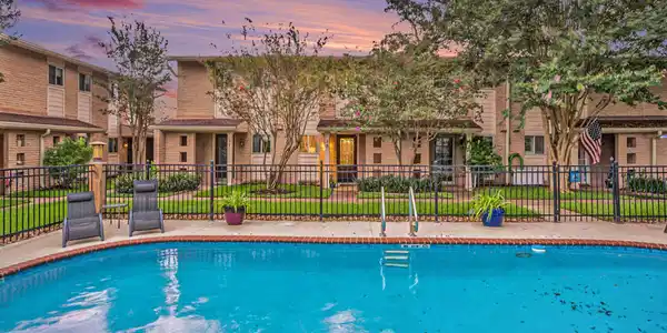2330 Lakewood Yacht Club Drive