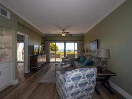 7700 Seawall Boulevard