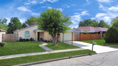 5121 Deborah Lane