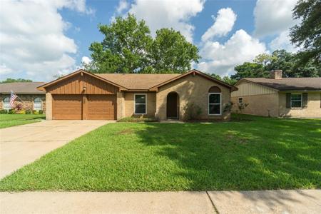 739 Seafoam Road