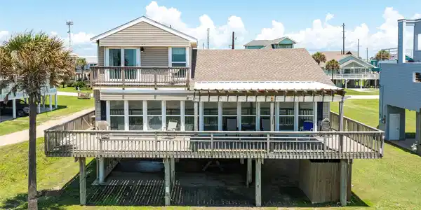 16639 Jamaica Beach Road