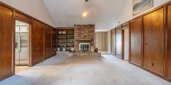 Image 4: BACK TO FRONT LIVING ROOM VIEW