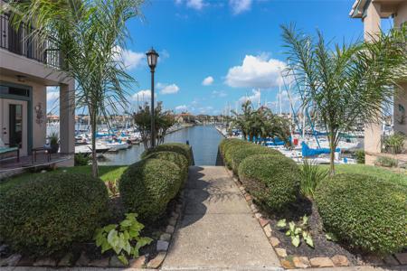 481 Mariners Drive