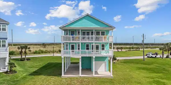 4035 Estuary Court