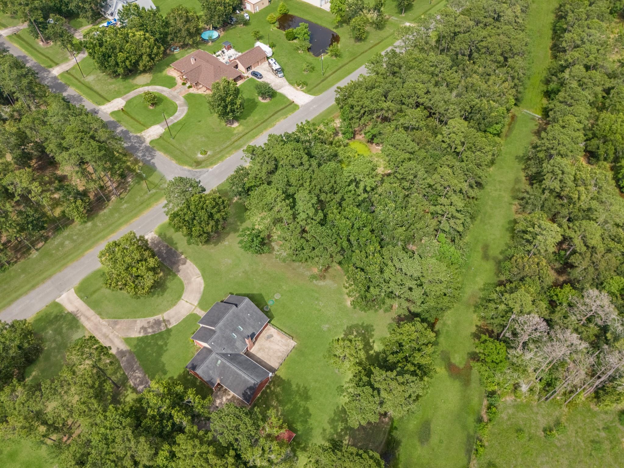 Image 3: No Flooding! No HOA! Just peace and tranquility.