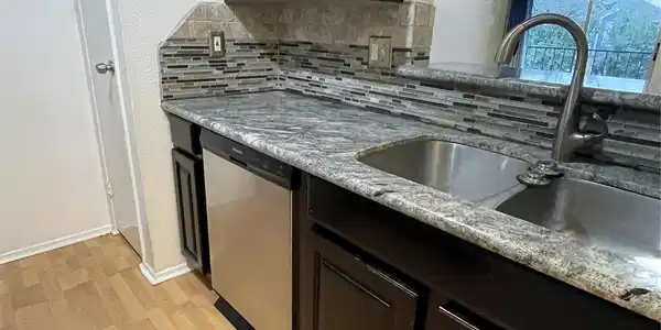 Image 2: Kitchen-Pantry