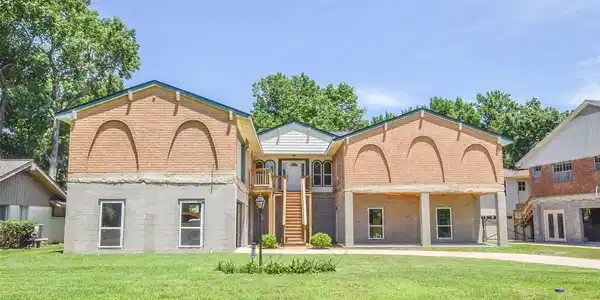18519 Point Lookout Drive