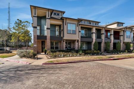 412 Via Regatta Drive
