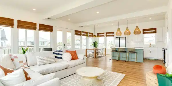 13010 Buccaneer Parkway