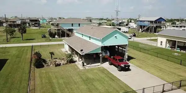 930 West Lane