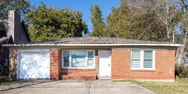 6118 Anderson