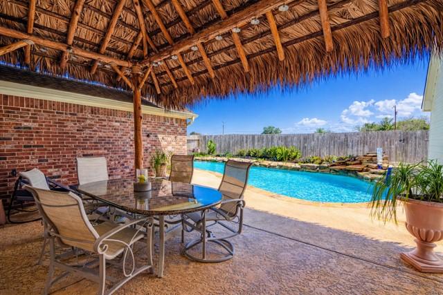 Image 3: The recently-restored palapa provides a nice respi