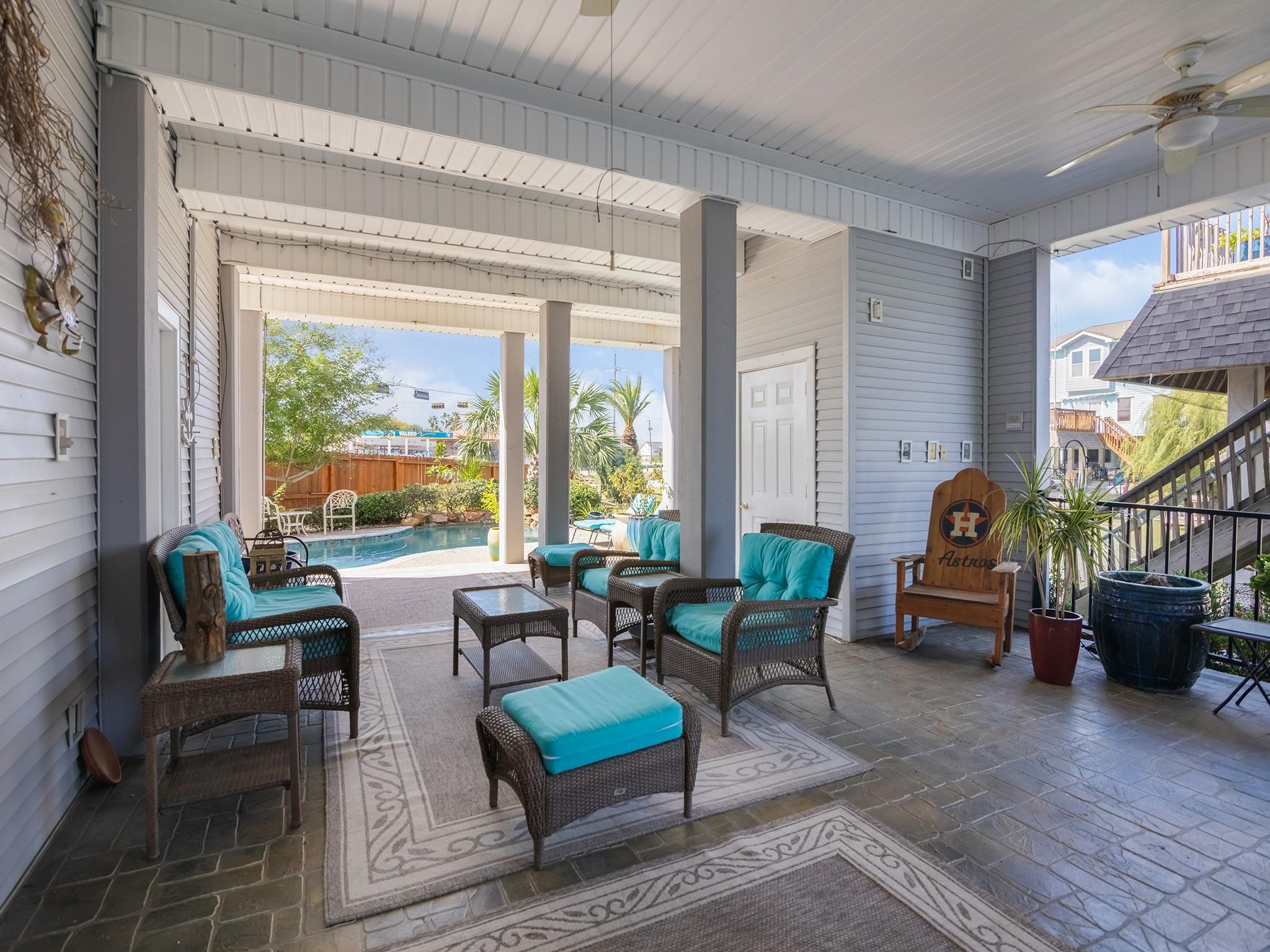 Image 4: Large covered Entertaining area.  This home was bu
