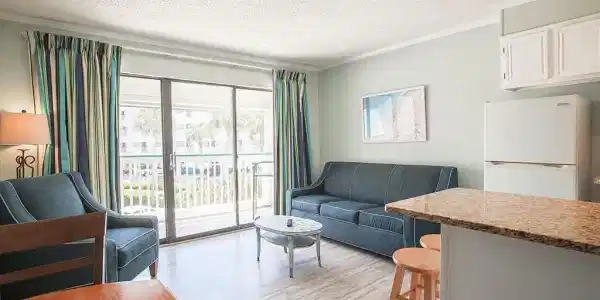 6102 Seawall Boulevard