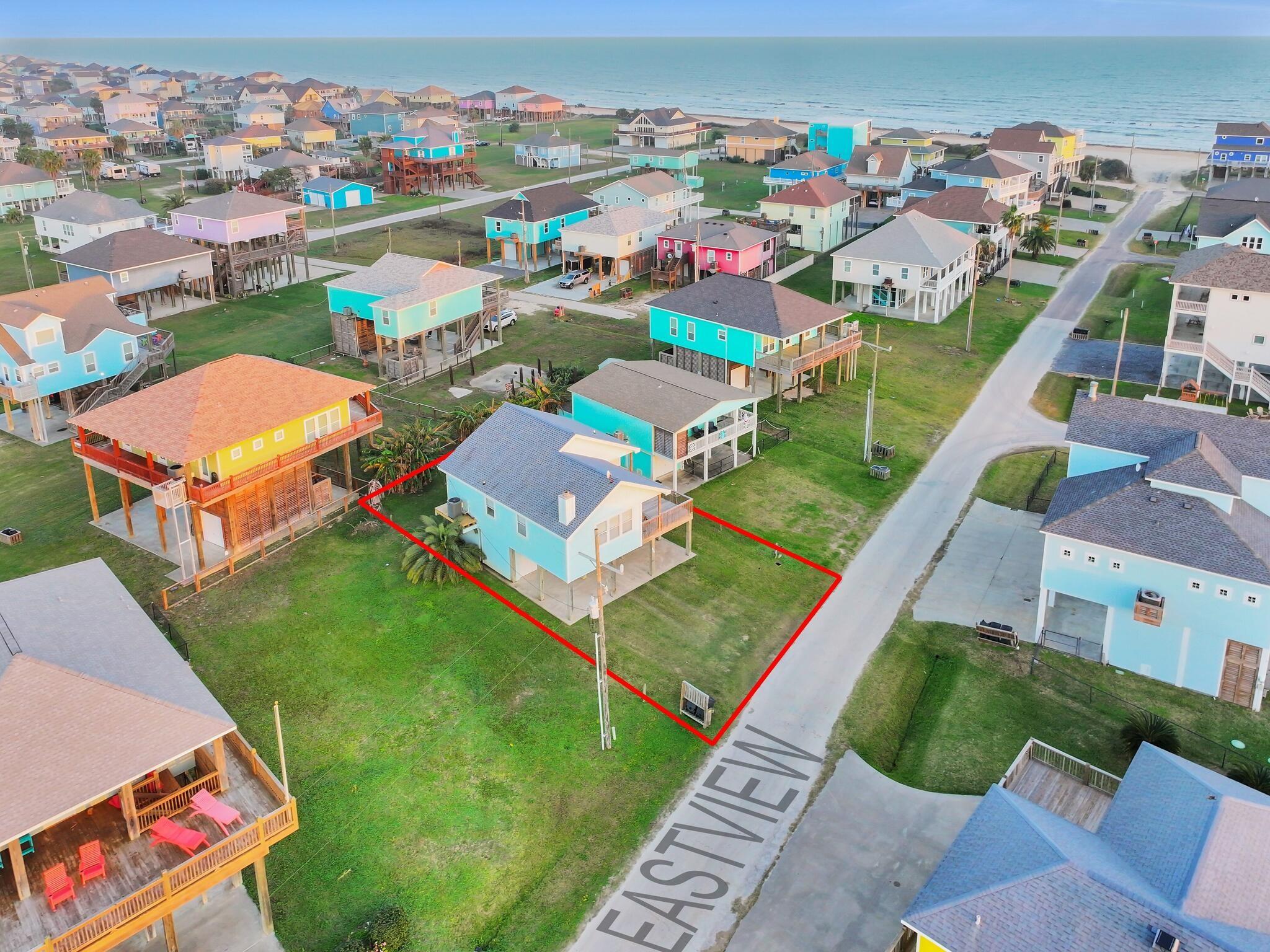 Image 1: Great Location