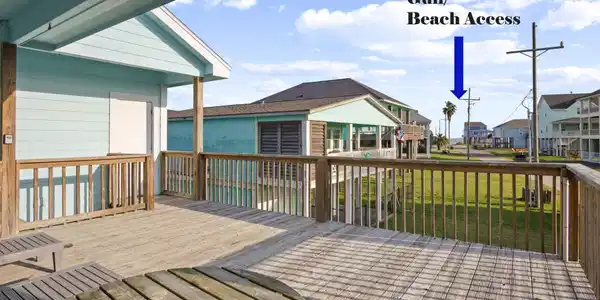 Image 3: Beach Views with direct access