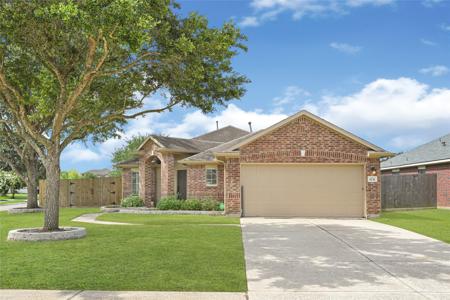 9135 Creekside Drive