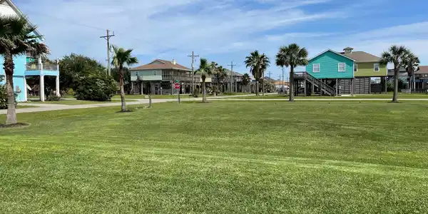 941 Gulfview Drive