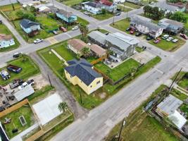 2015 Grover Avenue