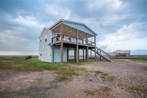 103 Private Road 676