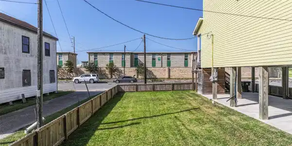 614 38th Street