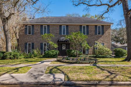 1010 Villa Court Drive