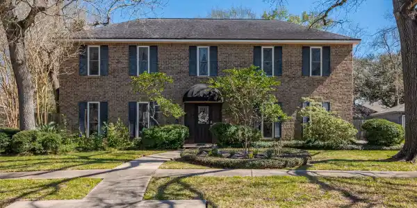 1010 Villa Court Drive