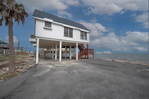 210 Palm Lane