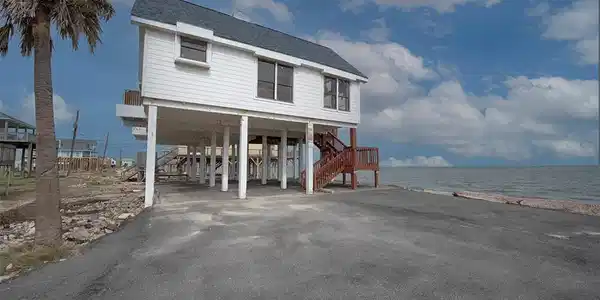210 Palm Lane