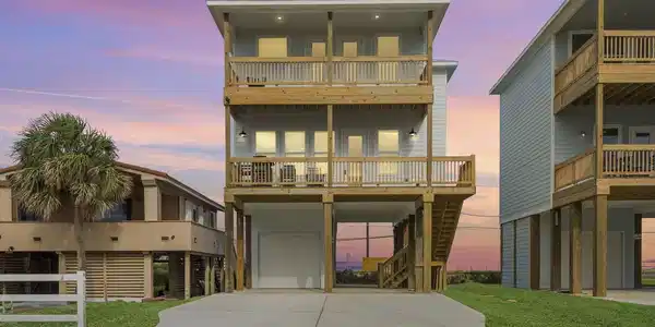 Image 2: Front Elevation