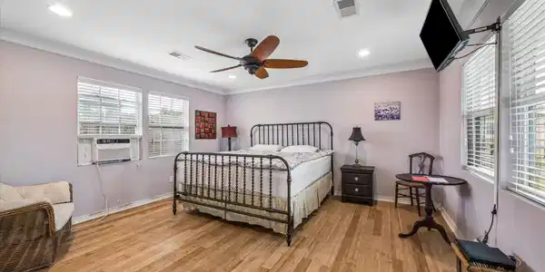 Image 4: Primary Bedroom