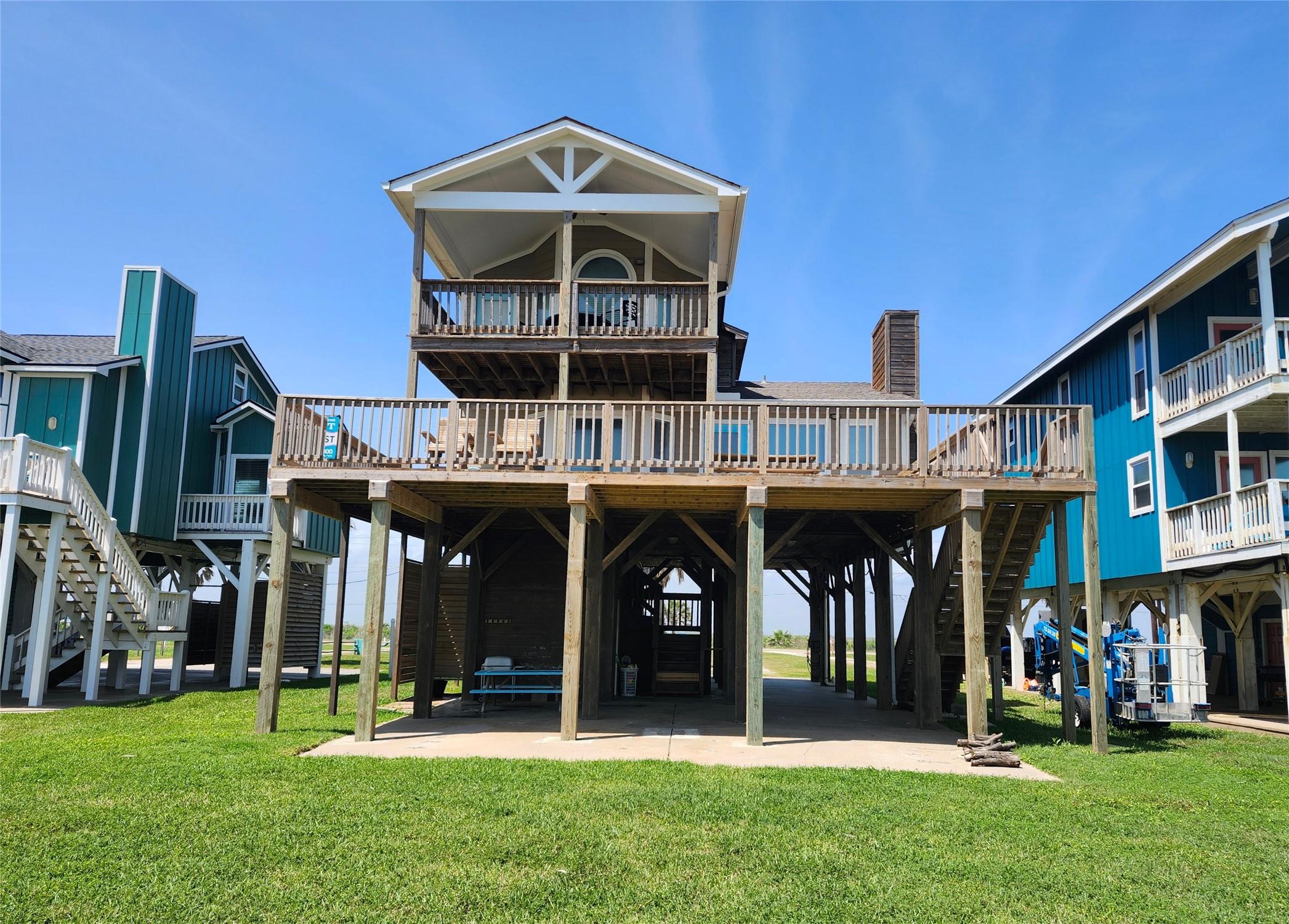 Image 1: Beachfront