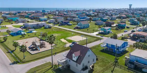 Image 4: Wonderful Sea Isle II