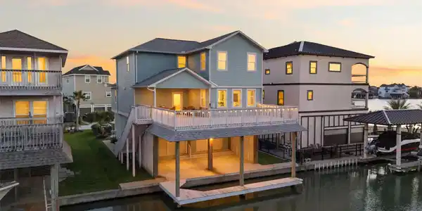438 Amanda Circle