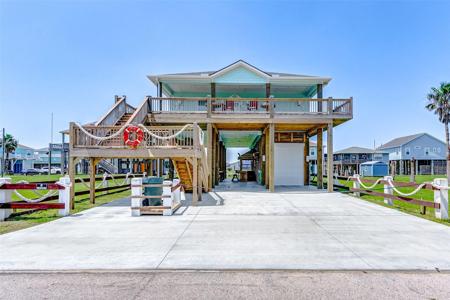 851 Palmetto Drive